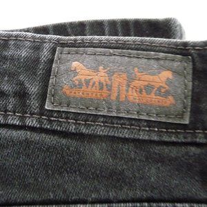 LEVI STRAUSS  women's black  high rise  cropped  slim fit jeans size 12
